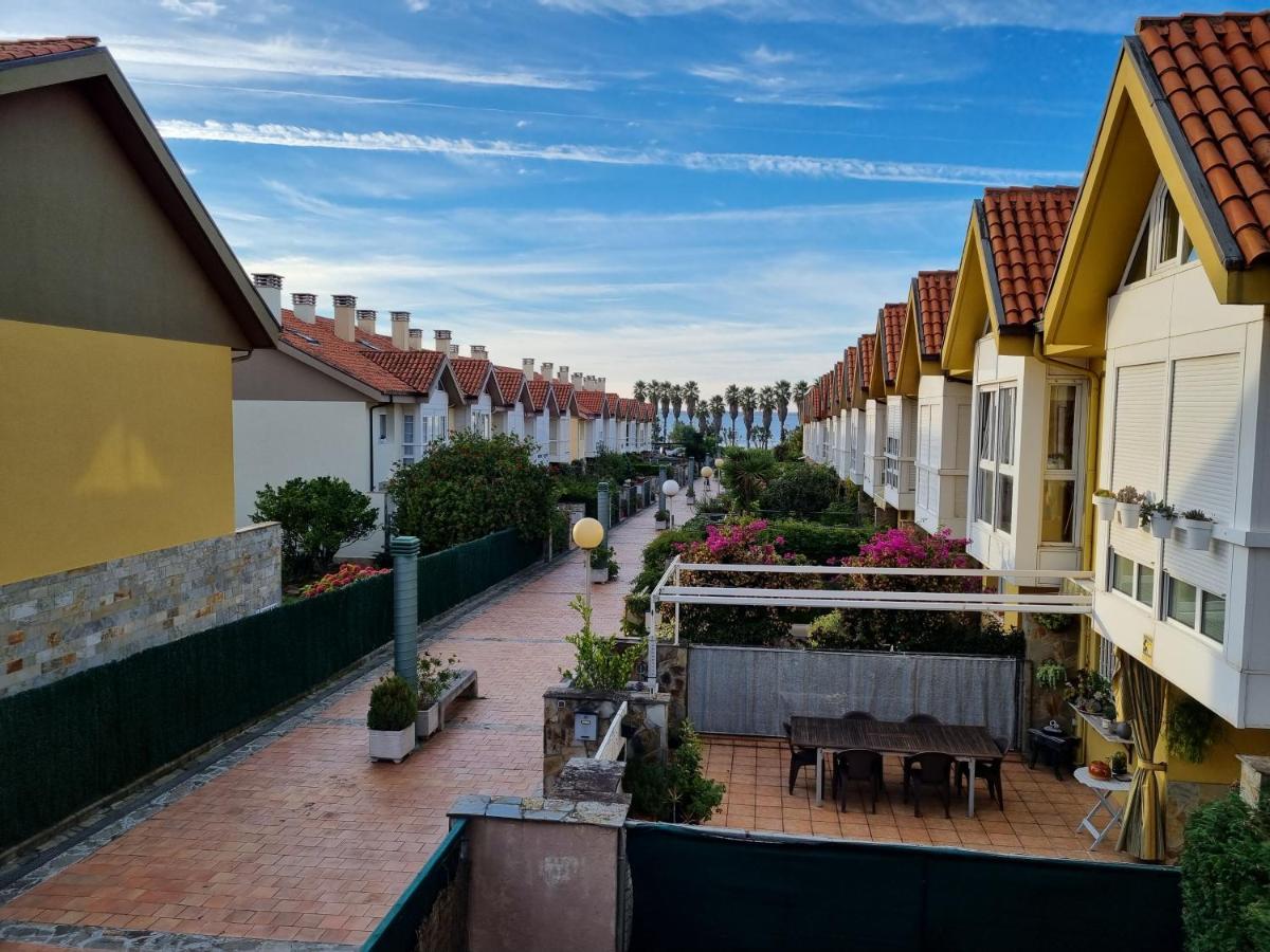 Villa 158A Triplex Rinconin Con Piscina Gijón Exterior foto