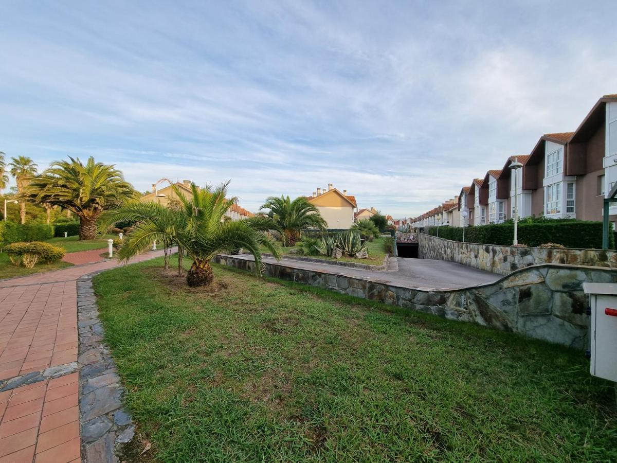 Villa 158A Triplex Rinconin Con Piscina Gijón Exterior foto