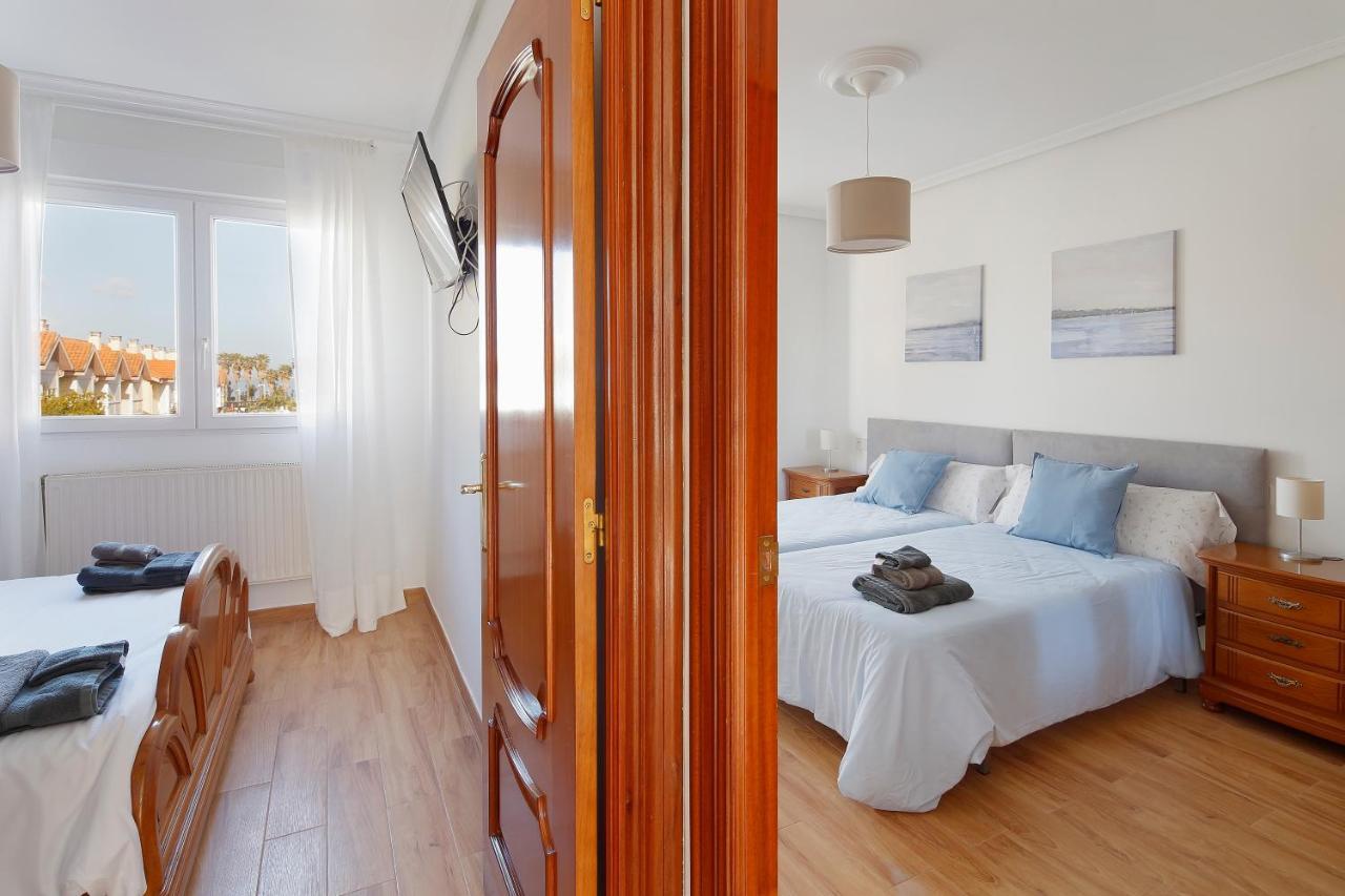 Villa 158A Triplex Rinconin Con Piscina Gijón Exterior foto